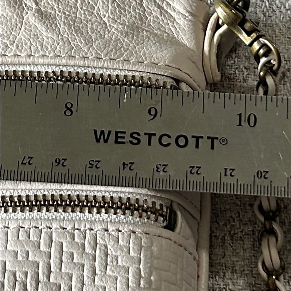 ELLIOT LUCCA LEATHER 3 ZIPPER DESIGN CREAM COLOR CROSSBODY BAG - Picture 13 of 16